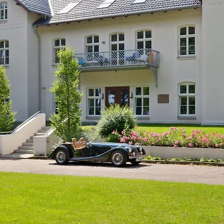 Jagdschloss Zu 4 Appartement *