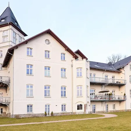 Jagdschloss Zu 4 Appartement *